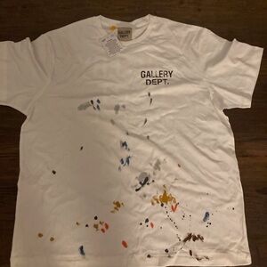 Gallery dept t shirt